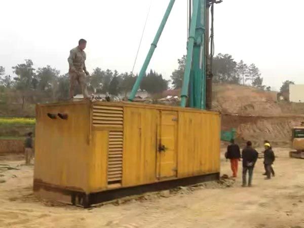 武平如何判断水冷式机油散热器密封件是否需要更换?